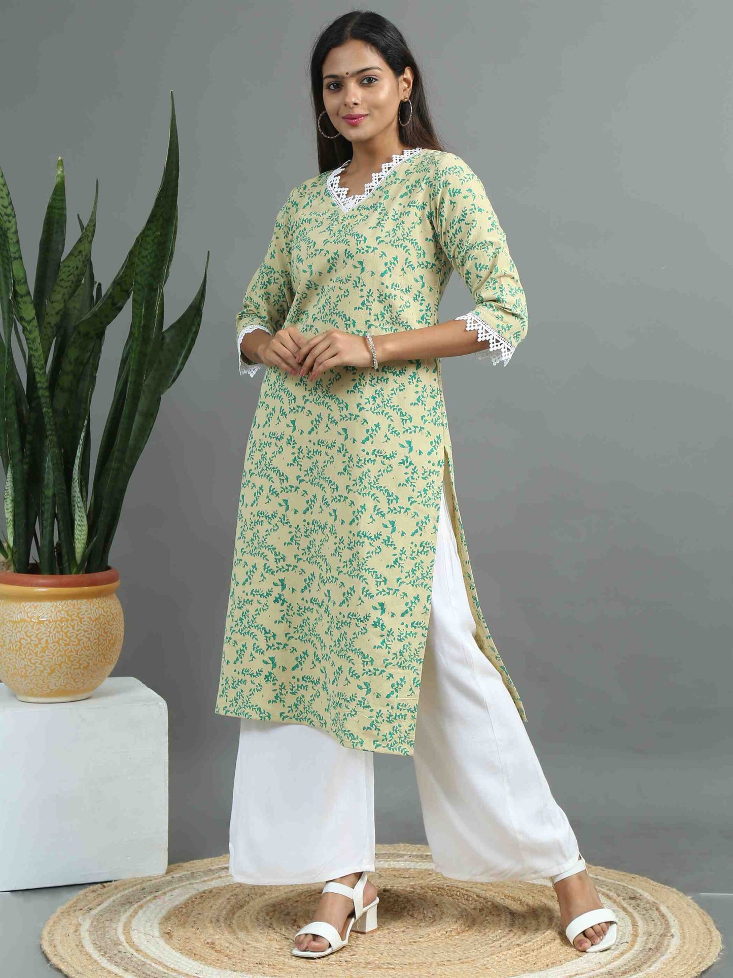 Green Leafy Printed Kurta (Beige printed floral kurta)