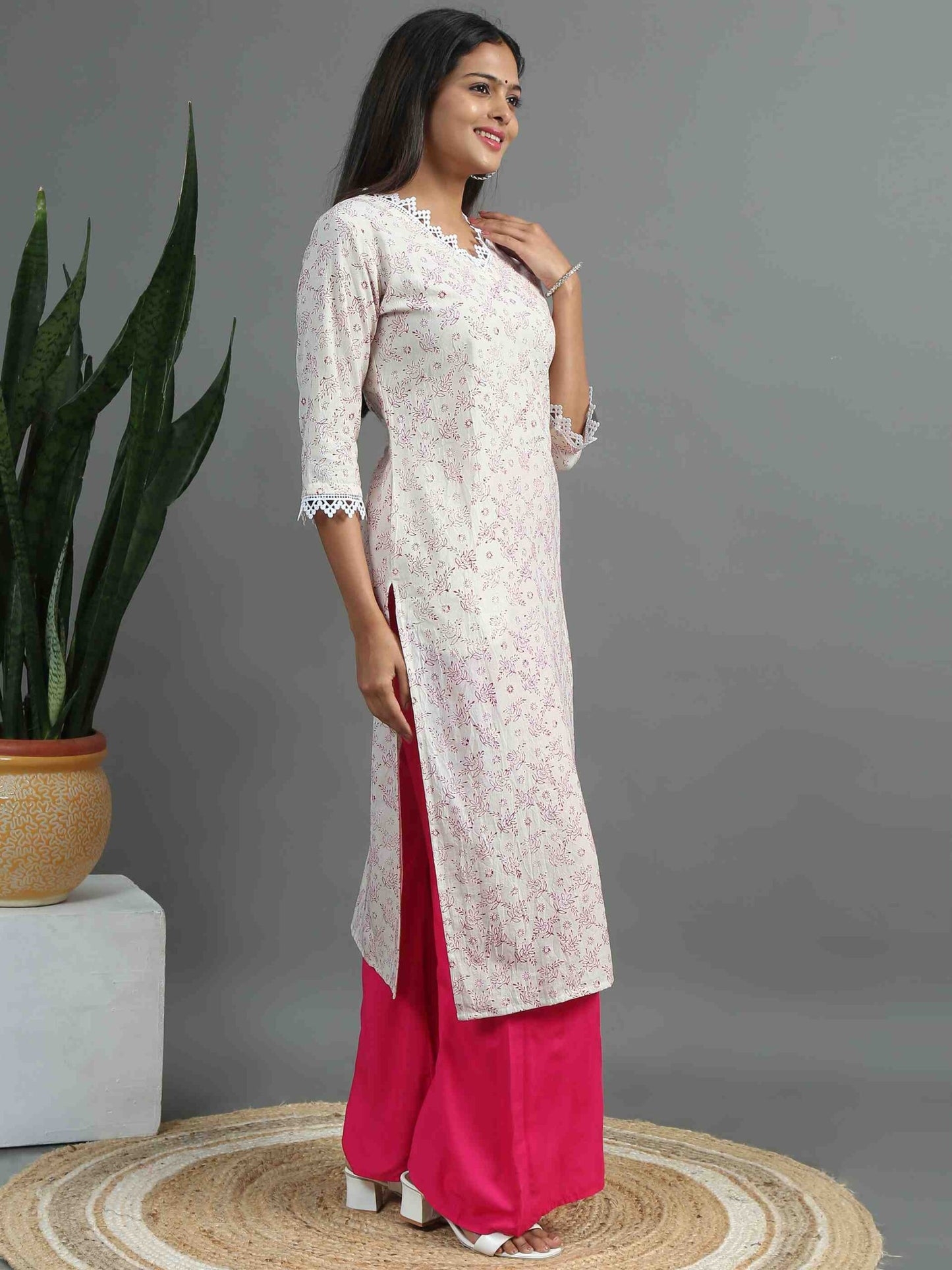 White and Magenta Printed Kurta