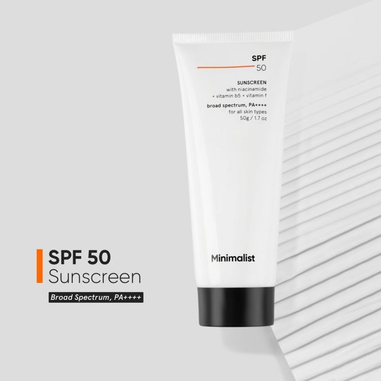 Minimalist
SPF 50 PA ++++ Sunscreen With Multi-Vitamin For Reducing Photoaging & No White Cast
(50g)